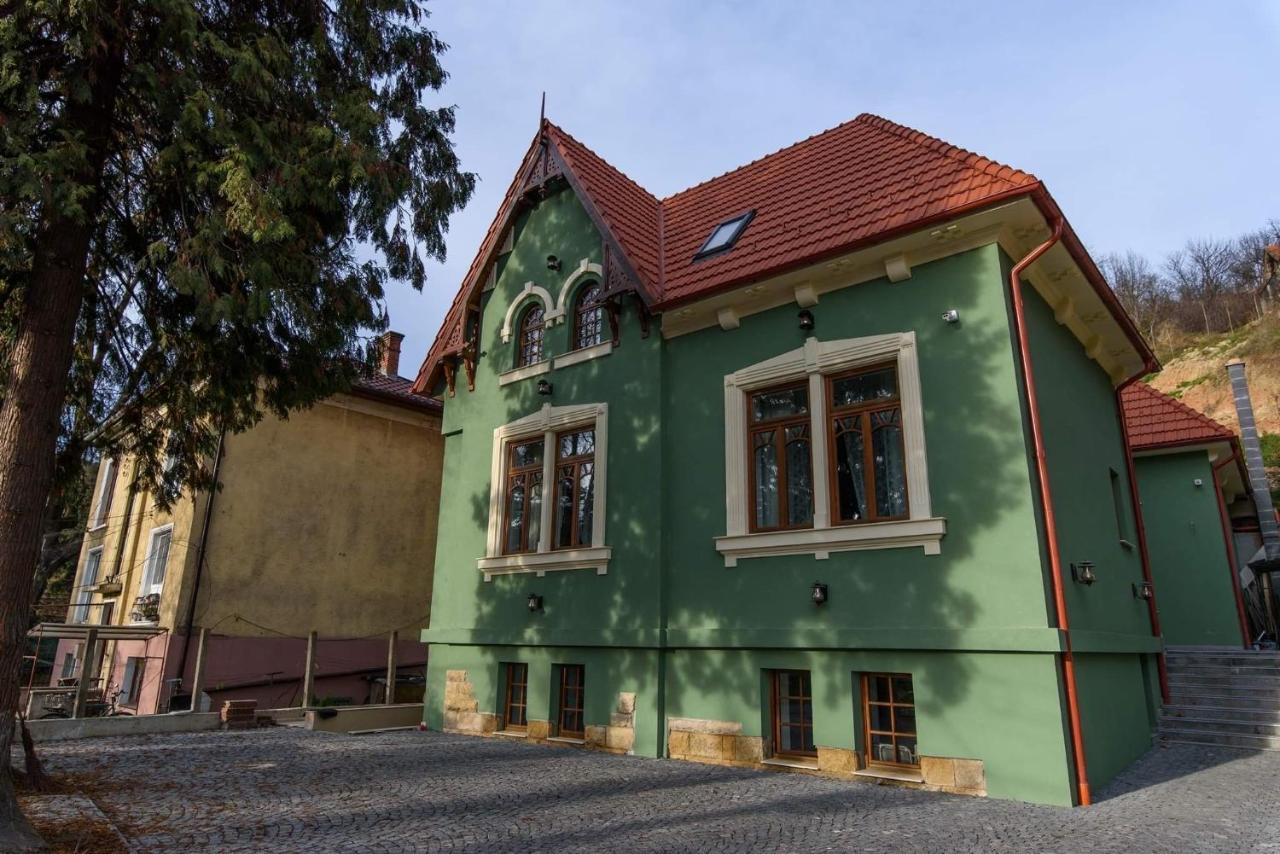 Interbelic Vibe Lägenhet Cluj-Napoca Exteriör bild